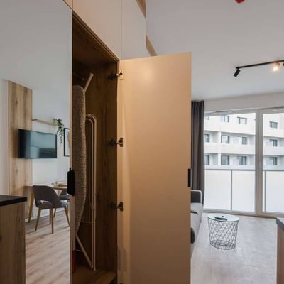 Location d’un appartement meublé et chaleureux d’1 pièce, 23 m², Partynice, Wrocław, Pologne